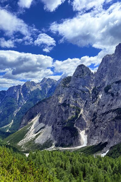 File:Carnia Alps 2.jpg